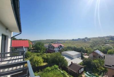Casă cu 4 camere cu Teren 300 Mp în Hlincea - 1