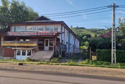 Spațiu comercial, de 1,035 mp, în Central - 3