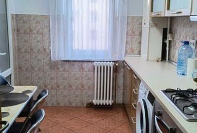 Apartament cu 2 camere decomandat în Central - 4