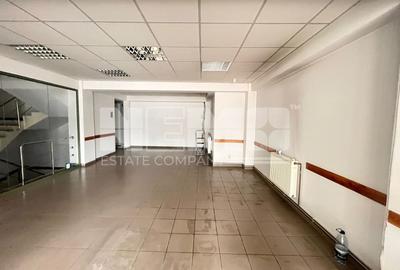 Birou, de 685 mp, în Policlinica - 5