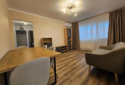 Inchiriez apartament cu 3 camere - 1