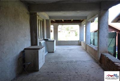 Casa/Spatiu Comercial sau pentru Birouri de Zona Tarnaveni - 4