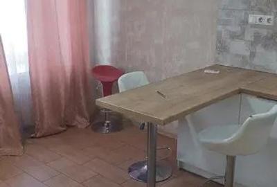 Garsonieră decomandată în Unirii - 2