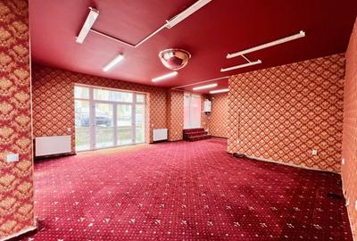 Spatiu comercial, 64 mp, loc de parcare, strada Porii
