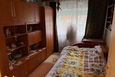 Apartament cu 3 camere în Micro 15 - 3