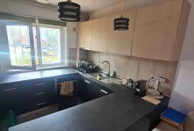 Apartament cu 4 camere decomandat în Central - 4