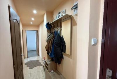 Ocazie! Apartament 3 camere 38 mp complet renovat, mobilat ?i util - 2