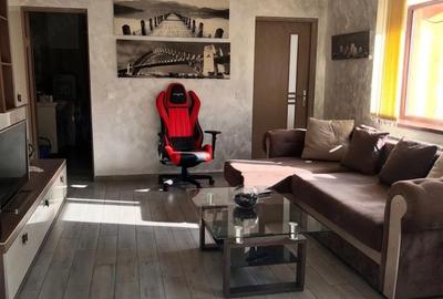 Casă cu 2 camere cu Teren 28000 Mp în Leordeni - 2