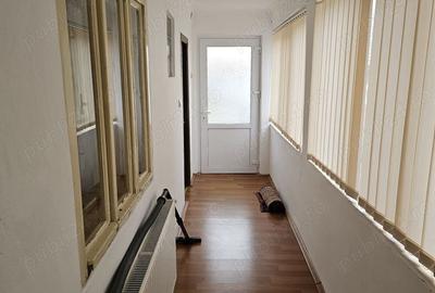 Casa in Geoagiu, HD, cu 2 corpuri de cladire (115 mp), 4 camere, bucatarie, 2 bai + curte, gradina - 6