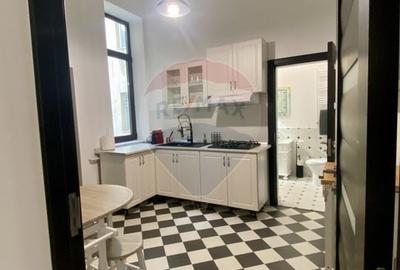 Apartament cu 3 camere de vanzare in zona P-ta Rosetti - 7