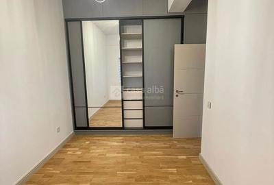 Apartament cu 3 camere decomandat în Central - 16
