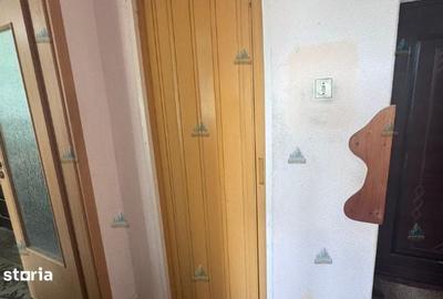 Apartament cu 3 camere semidecomandat în Central - 10
