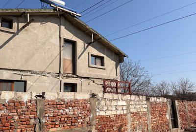 Casă cu 4 camere în Central - 4