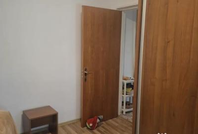 Apartament cu 3 camere decomandat în Republicii - 12