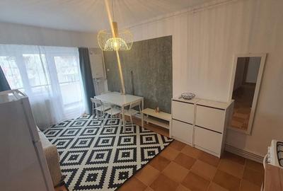 Apartament cu 2 camere decomandat în Zorilor - 2