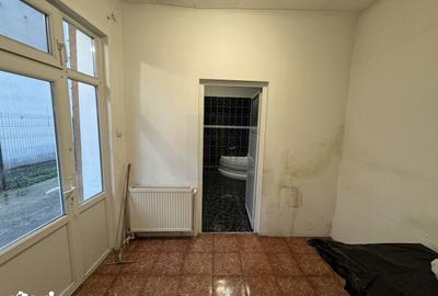 Casă cu 4 camere cu Canalizare în Grivița - 15