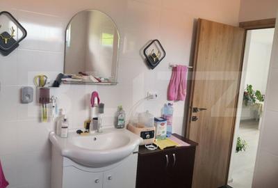 Casa spatioasa cu 6 camere si 3 bai - confort si intimitate - 15