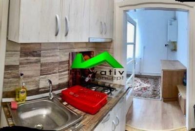 Garsoniera decomandata etaj1 curte Sibu str.9 Mai - 3