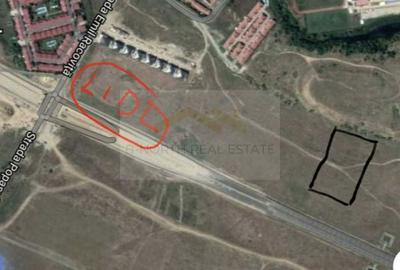 Teren de 25000 mp, în Central - 3