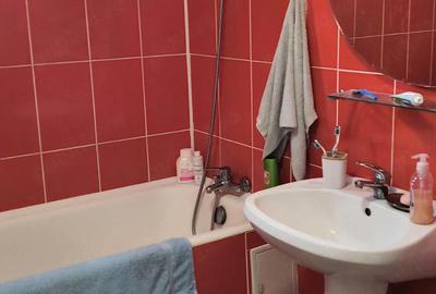 Casă cu 5 camere cu Teren 350 Mp în Central