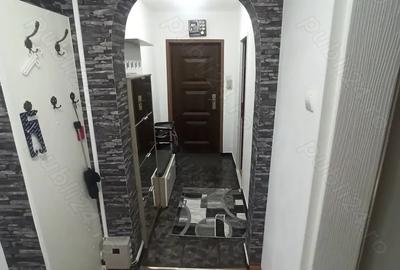 Apartament decomandat de vanzare etaj 1, 3 camere Re?i?a.Calea Timi?oarei. - 5