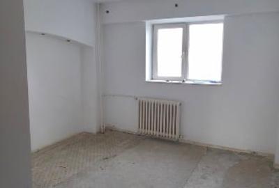 Apartament 2 camere de vânzare – Zona Trocadero, Constanța - 1