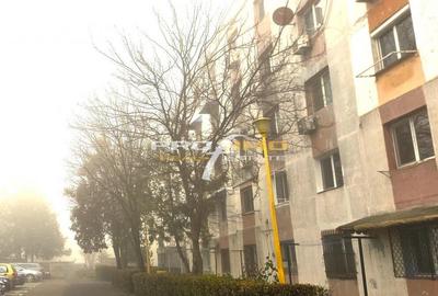 Garsoniera renovata integral, mobilata, utilata, Poarta 6 - 10