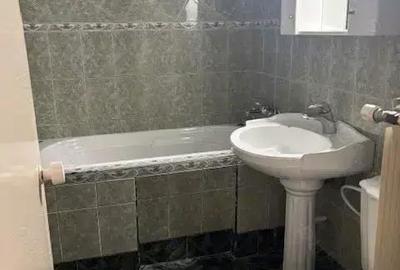 Apartament cu 3 camere în Central - 2