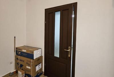 Spațiu comercial, de 48 mp, în Orașul Nou - 12