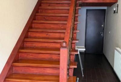 Casă cu 8 camere cu Teren 502 Mp în Castelul Peleș - 9