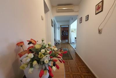 Apartament cu 3 camere decomandat în Tomis Nord - 2