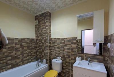 Apartament cu 3 camere semidecomandat în Florești - 11