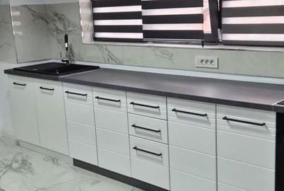 Apartament cu 3 camere decomandat în Central - 3