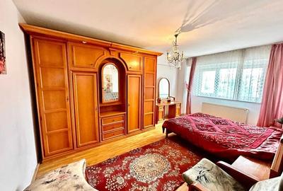 Apartament cu 3 camere,80mp,parcare, Zona Semicentrala - 3