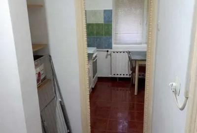 Garsoniera|Sebastian|Complet renovata|La 15 min de METROU|Decomandata| - 5