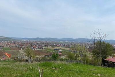 Teren de 1800 mp, în Micești - 2