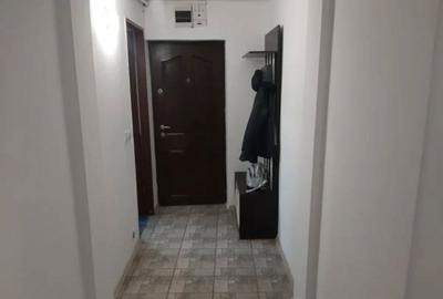 Apartament cu 3 camere decomandat în Lacu - 7