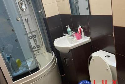 Apartament cu 3 camere decomandat în Central - 2