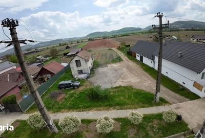 Teren de 1160 mp, în Dârlos - 8