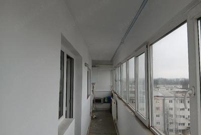 Garsonieră decomandată în Vărsătura