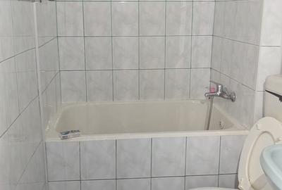GARSONIERĂ SPAȚIOASĂ CU BALCON MARE, METROU TITAN & COSTIN GEORGIAN ,ZONA VERDE - 4