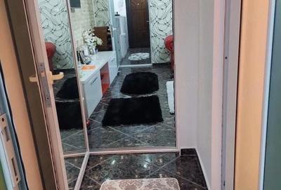 Apartament cu 2 camere decomandat în Piața - 4