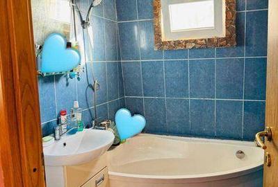 Apartament cu 3 camere decomandat în Central - 3