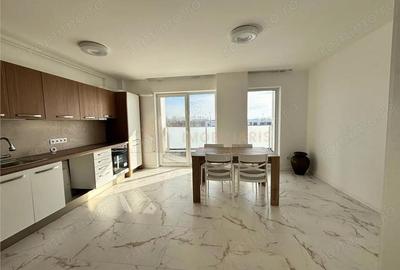 Apartament cu 3 camere în Independenței - 3