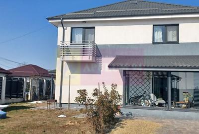 Casă individuală cu 5 camere cu Teren 470 Mp în Săbăreni - 1