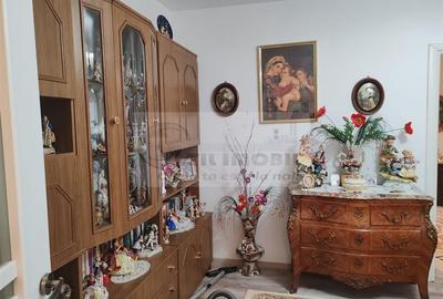 Apartament 3 camere semidecomandat parter Tudor Vladimirescu - 1