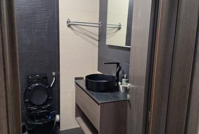 Garsonieră decomandată, mobilată în Central - 8