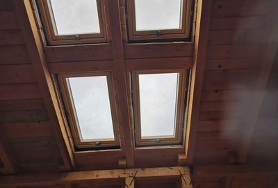 Casă cu 4 camere cu Teren 372 Mp în Central - 5