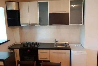 Piata Muncii,Metrou,bloc  MIXT,et.3/8,DECOMANDATA,Amenajata,Libera - 3