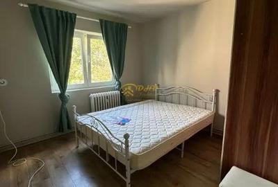 Apartament cu 2 camere decomandat în Palat - 3